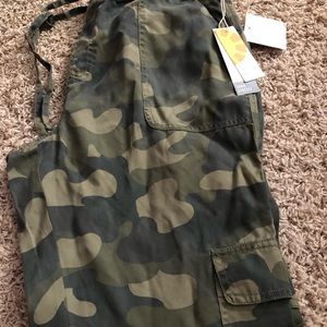 Camo joggers brand new with tags size large.